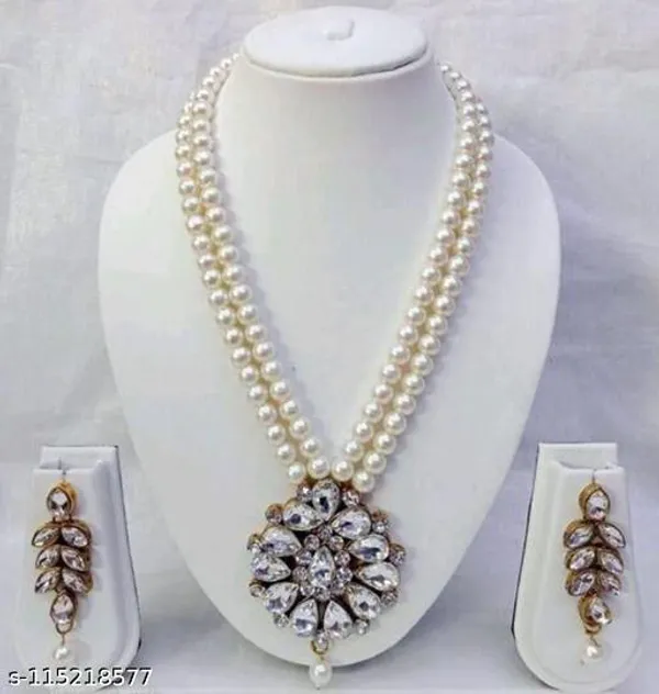 Red_Alloy_&_Kundan_Fancy_Design_Necklace_Set_For_Women