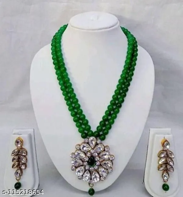 Red_And_Gold_Alloy_&_Kundan_Fancy_Design_Necklace_Set_For_Women