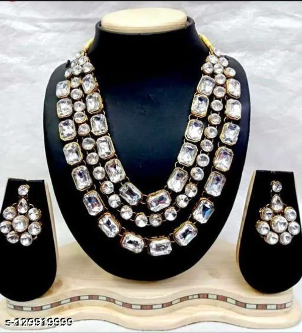 Bottle_Green_And_Wine_Alloy_&_Kundan_Fancy_Design_Necklace_Set_For_Women