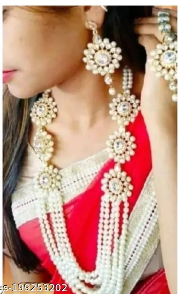Multicolor_Alloy_&_Kundan_Fancy_Design_Necklace_Set_For_Women
