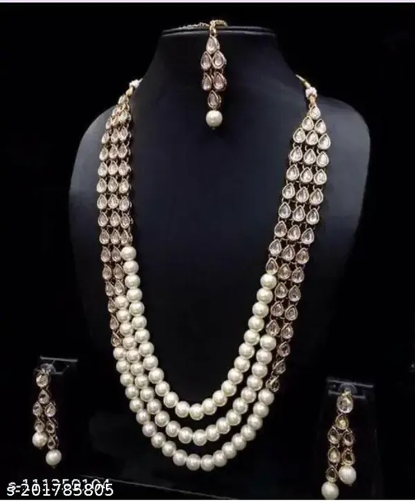 Gold_Alloy_&_Kundan_Fancy_Design_Necklace_Set_For_Women