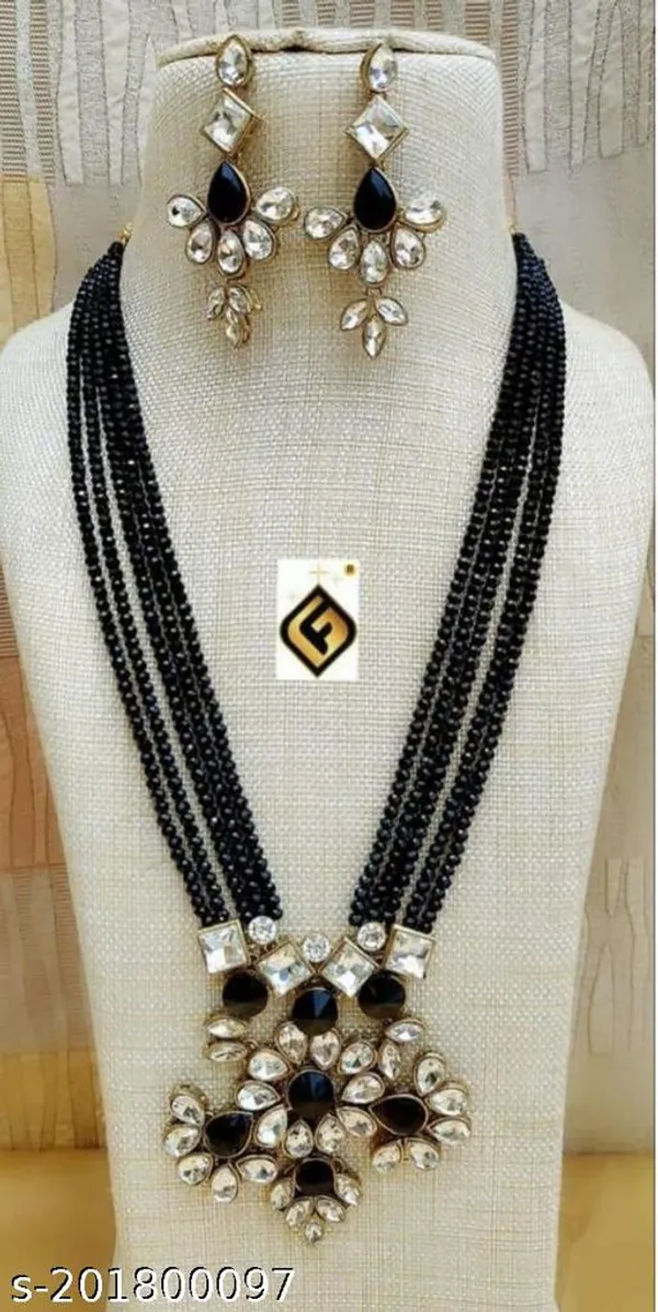 Silver_Alloy_&_Kundan_Fancy_Design_Necklace_Set_For_Women