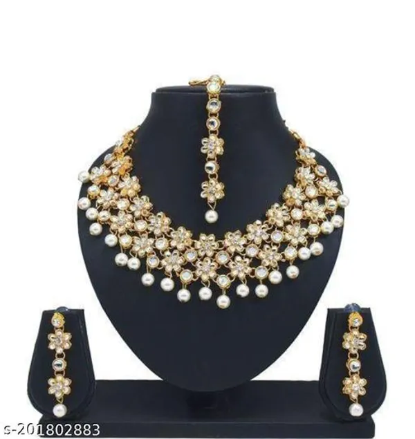 White_And_Gold_Alloy_&_Kundan_Fancy_Design_Necklace_Set_For_Women
