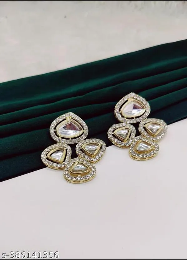 White_Alloy_&_Kundan_Fancy_Design_Earrings_For_Women