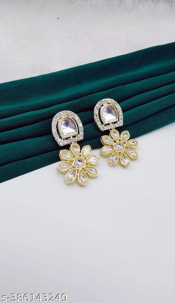 Gold_Alloy_&_Artificial_Stones_Fancy_Design_Earrings_For_Women