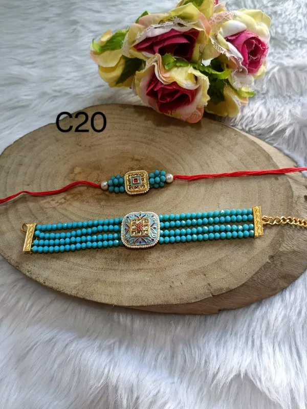 Madi_Bhaiya_Bhabhi_Gdy_Mauli_Thread,_Assorted,_Yarn,_Pearl_Chawal_Roli_Pack__Set_(1_couple_rakhi)