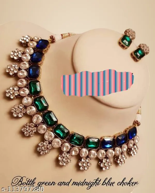 Green_And_White_Alloy_&_Kundan_Fancy_Design_Necklace_For_Women