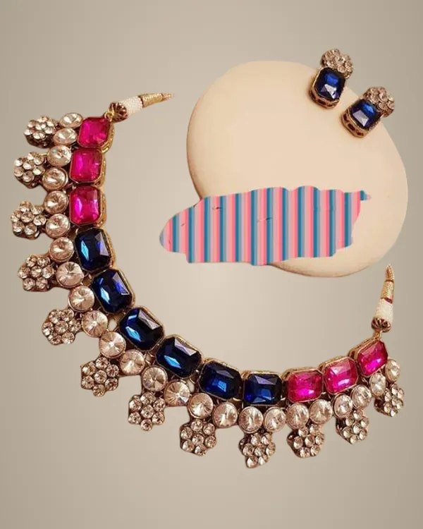 Gold_Alloy_&_Kundan_Fancy_Design_Necklace_Set_For_Women