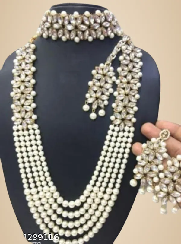 Gold_Alloy_&_Artificial_Stones_Fancy_Design_Chokar_Set_For_Women