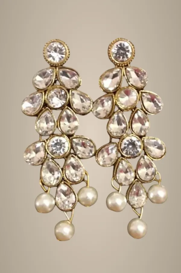 Gold_Alloy_&_Kundan_Fancy_Design_Necklace_Set_For_Women