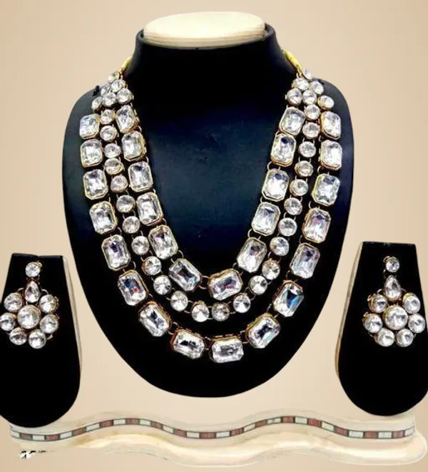 Bottle_Green_And_Wine_Alloy_&_Kundan_Fancy_Design_Necklace_Set_For_Women
