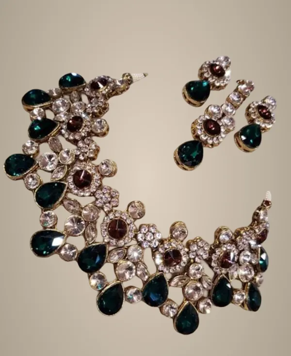 Dark_Green_Alloy_&_Artificial_Stones_Fancy_Design_Necklace_Set_For_Women