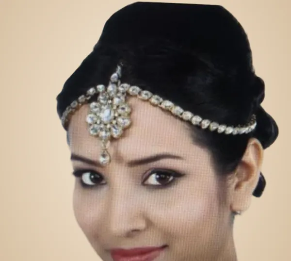 Gold_Alloy_&_Kundan_Fancy_Design_Mangtika_For_Women