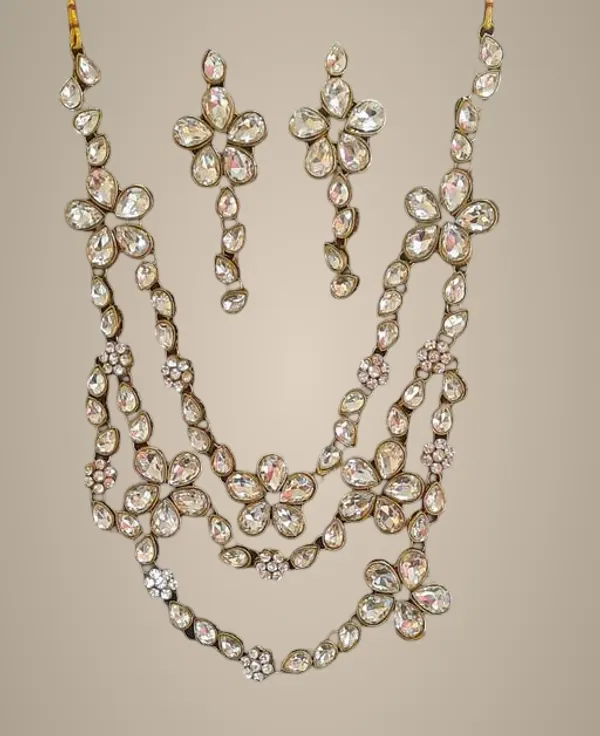 White_Alloy_&_Artificial_Stones_Fancy_Design_Necklace_Set_For_Women
