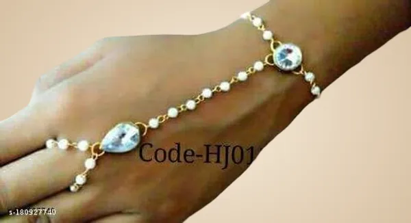 Gold_Alloy_&_Kundan_Fancy_Design_Necklace_Set_For_Women