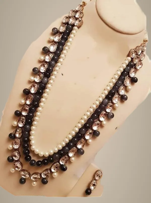 Multicolor_Alloy_&_Kundan_Fancy_Design_Necklace_Set_For_Women