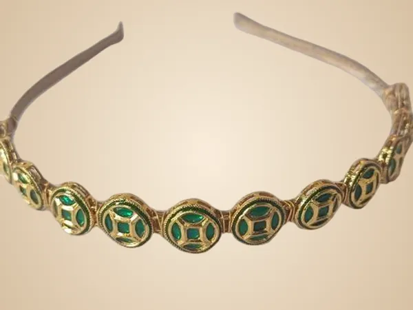 Green_Alloy_&_Kundan_Fancy_Design_Kundan_Hairband_For_Women