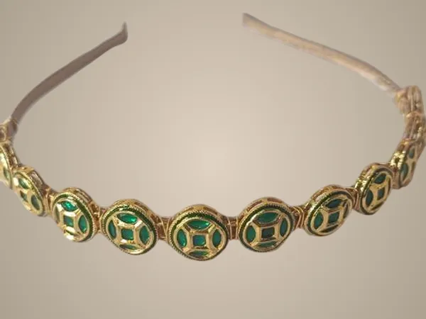 Green_Alloy_&_Kundan_Fancy_Design_Kundan_Hairband_For_Women