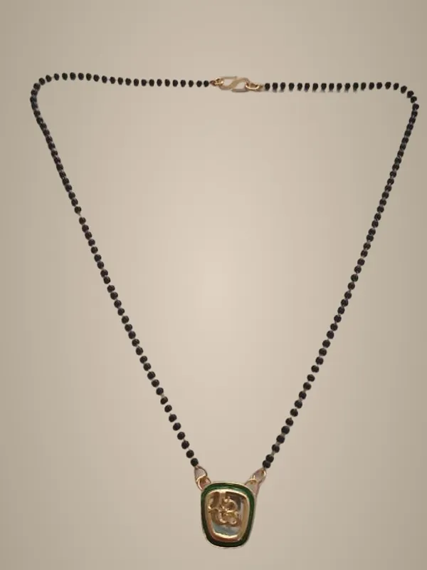 Red_Alloy_&_Artificial_Stones_Fancy_Design_Mangalsutra_For_Women