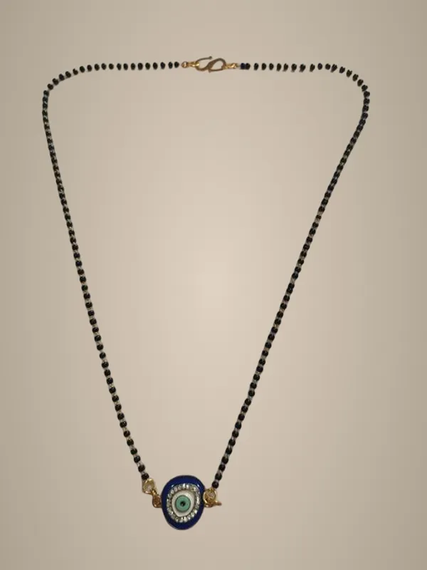 Black_And_Gold_Alloy_&_Kundan_Fancy_Design_Mangalsutra_For_Women