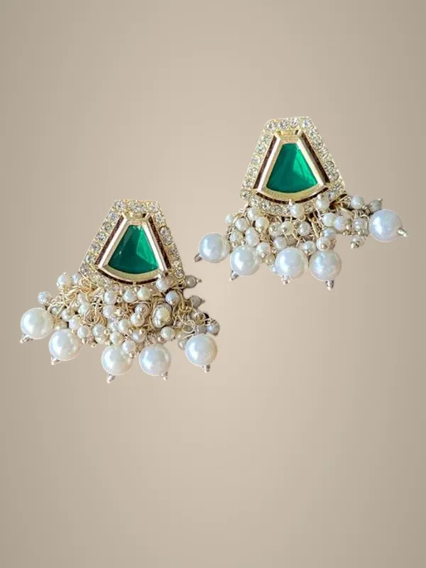 Green_And_Gold_Alloy_&_Kundan_Fancy_Design_Earring_For_Women