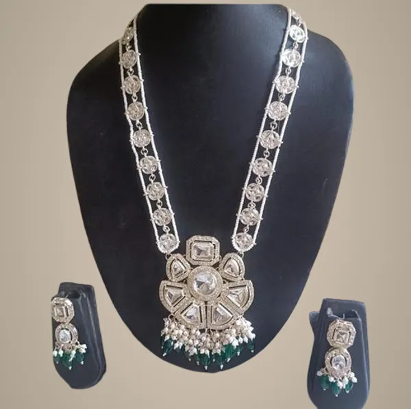 Gold_Alloy_&_Kundan_Fancy_Design_Long_Necklace_For_Women