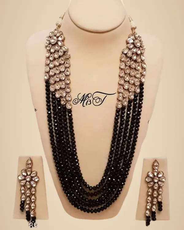 Black_Gold_Alloy_&_Artificial_Stones_Fancy_Design_Necklace_Set_For_Women