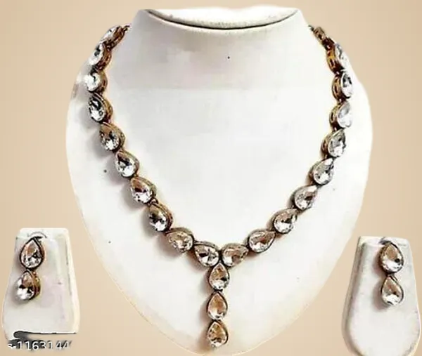Red_And_Gold_Alloy_&_Kundan_Fancy_Design_Necklace_Set_For_Women