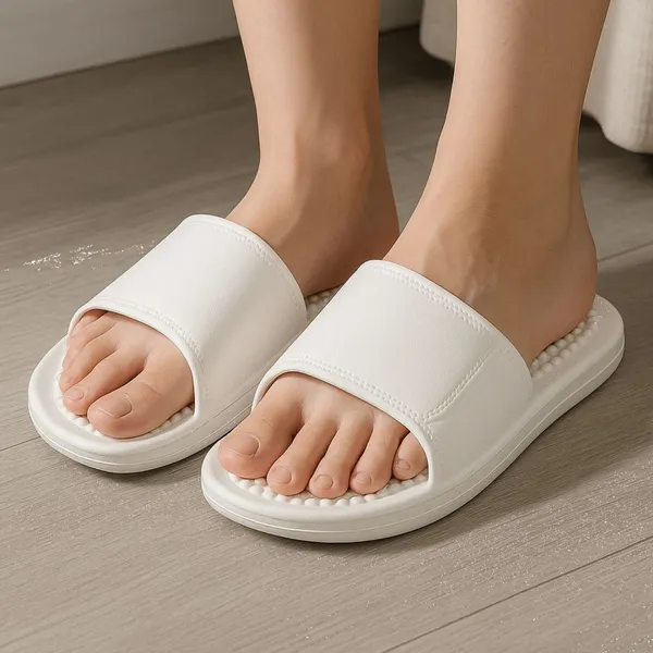 Doctor_Ortho_White_Women_Orthopedic_Diabetic_Comfortable_Flat_Casual_Acupressure_Chappals_Flip_Flops_For_Slides