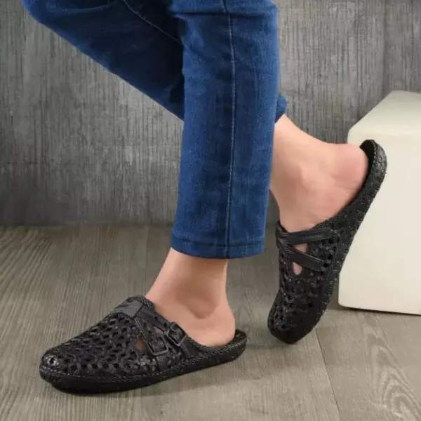 Doctor_Ortho_Black_Ladies_Juti_Sandal_Durable_Flexible_For_Women_Flats