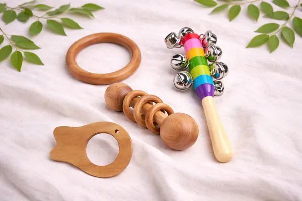 Wooden_Baby_Teether_and_Rattle_Combo_Toy_Set