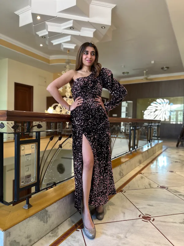Sequins_Glitz_And_Glam_Sequin_Shiny_Dress_For_Women
