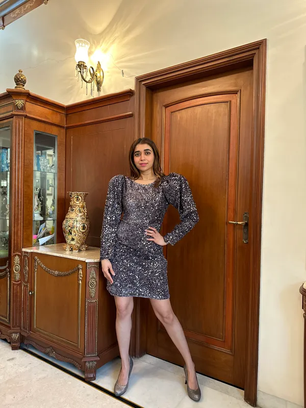 Sequins_Nor_Glam_Glamour_Gown_For_Women