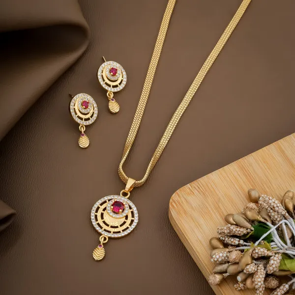 Elegant_Gold_Toned_Necklace_Set_With_Pink_Stone_Accent