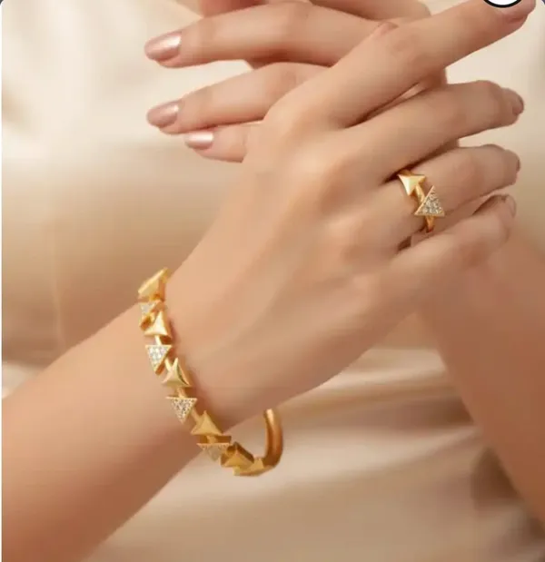 LADYGIRL_BRACELET_WITH_RING