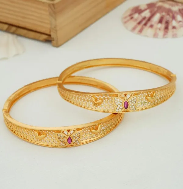 BUTTER_FLY_BANGLES_