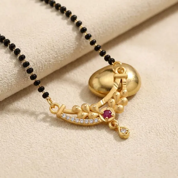 Gold_Toned_Mangalsutra_Pendant_With_Black_Beaded_Chain