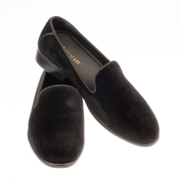Black_Slip_On_Loafers_For_Men