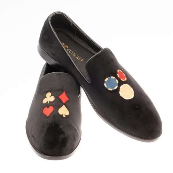 Black_Card_Suit_With_Poker_Chip_Detail_Shoes_For_Men