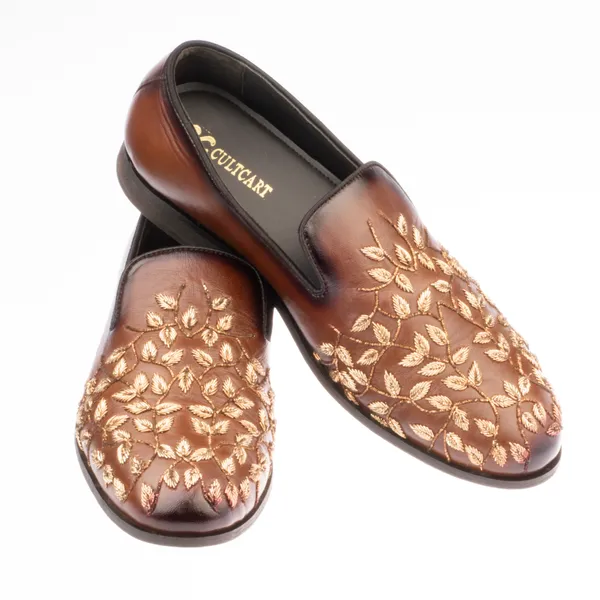 Brown_Leather_Leaf_Embroidery_Shoes_For_Men