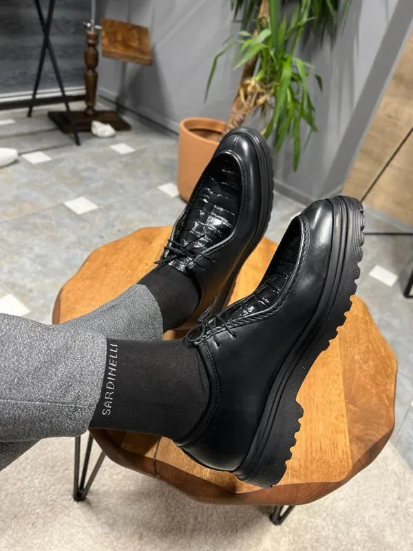 Black_Chunky__Croc_Lace_Up_Shoes_For_Men