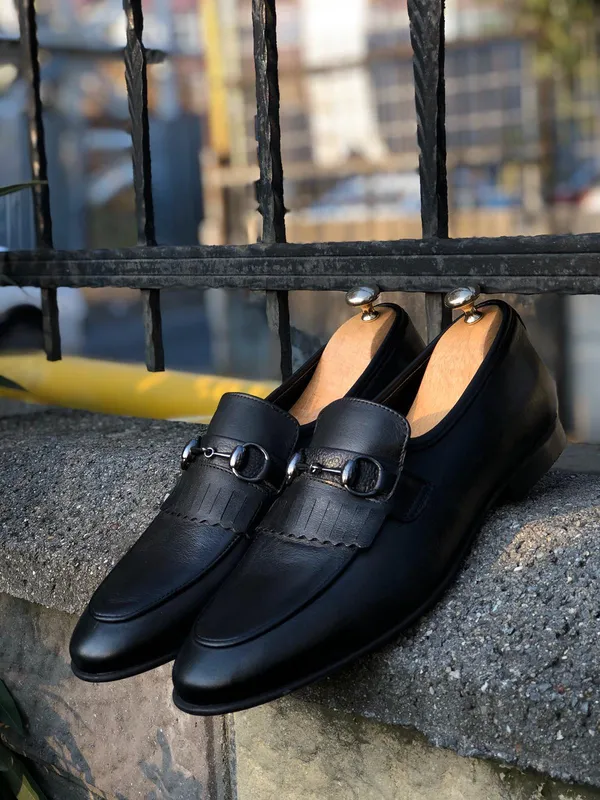 Black_Fringe_Buckle_Loafers_For_Men