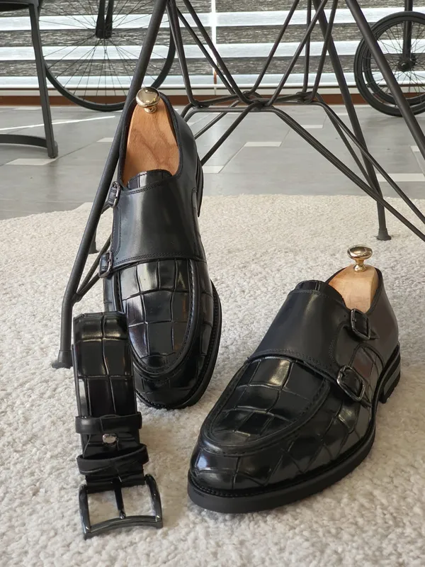 Black_Matt_&_Croc_Leather_Double_Buckle_Monk_Shoes_For_Men