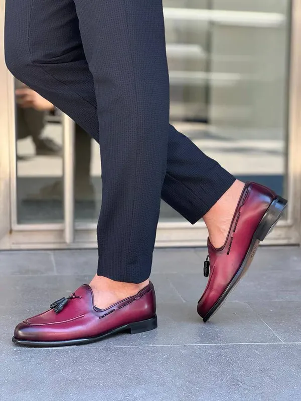 Cherry_Red_Tassel_Loafers_For_Men