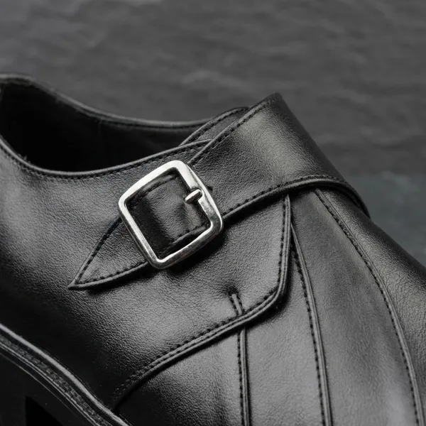 Black_Leather_Monk_Strap_With_Buckle_Detail_Shoes_For_Men