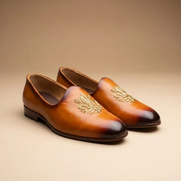 Brown_Leather_Embroidered_Emblem_Loafers_For_Men