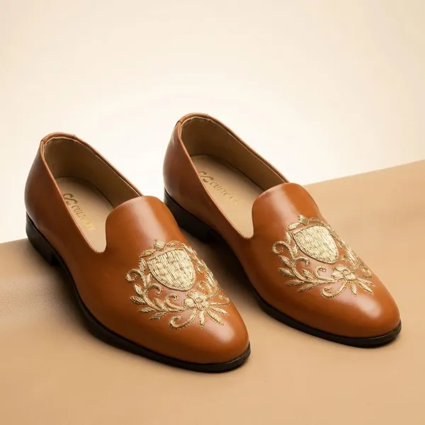 Brown_Embroidered_Jutti_Traditional_Ethnic_Shoes_For_Women
