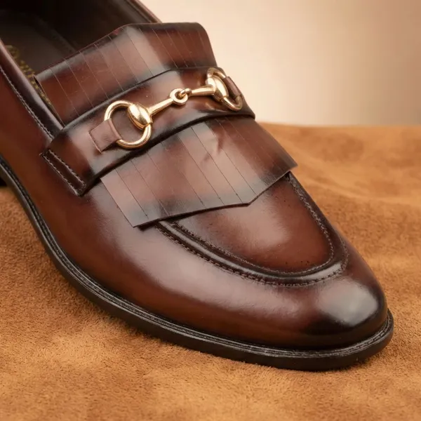 Brown_Leather_Horsebit_Loafers_With_Gold_Buckle_For_Men