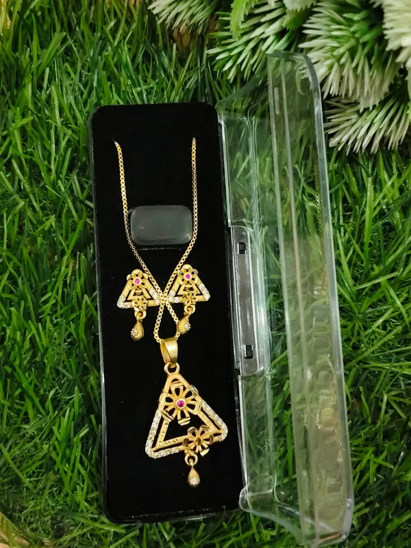 Gold_Toned_Triangular_Pendant_Necklace_And_Earrings_Set_With_Pink_Stone_Accents