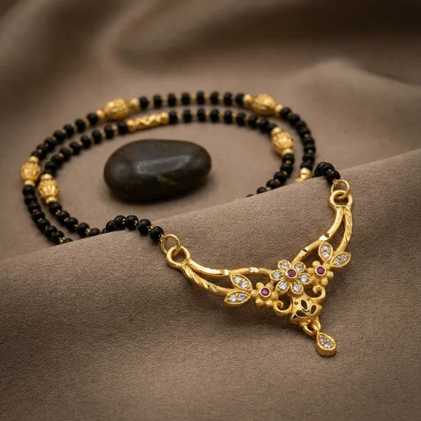 Black_Beaded_Gold_Tone_Mangalsutra_Necklace